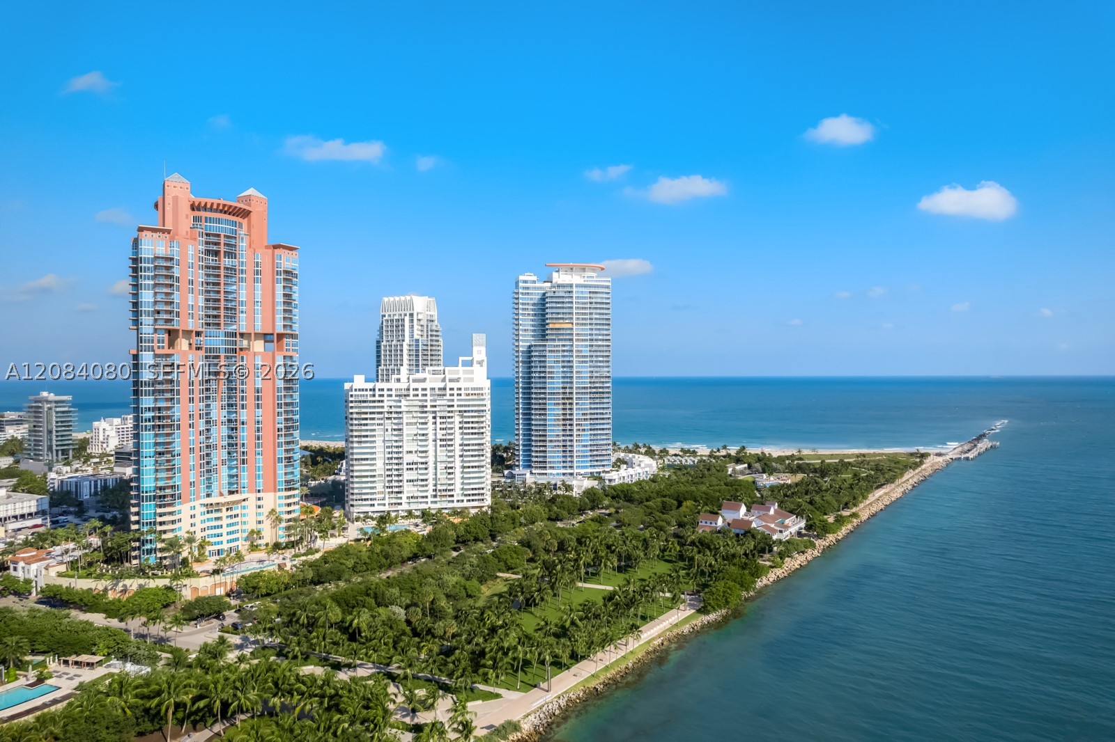 300 S Pointe Dr #303, Miami Beach FL 33139