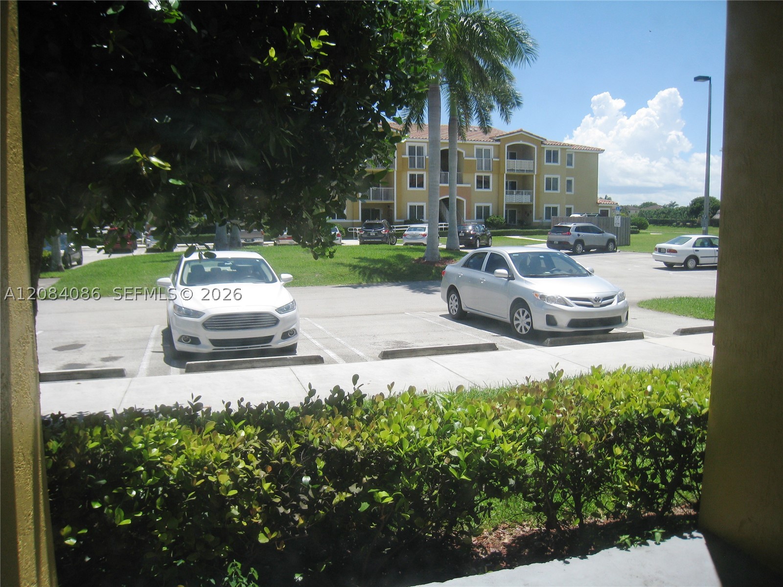 21000 SW 87th Ave #101, Cutler Bay FL 33189