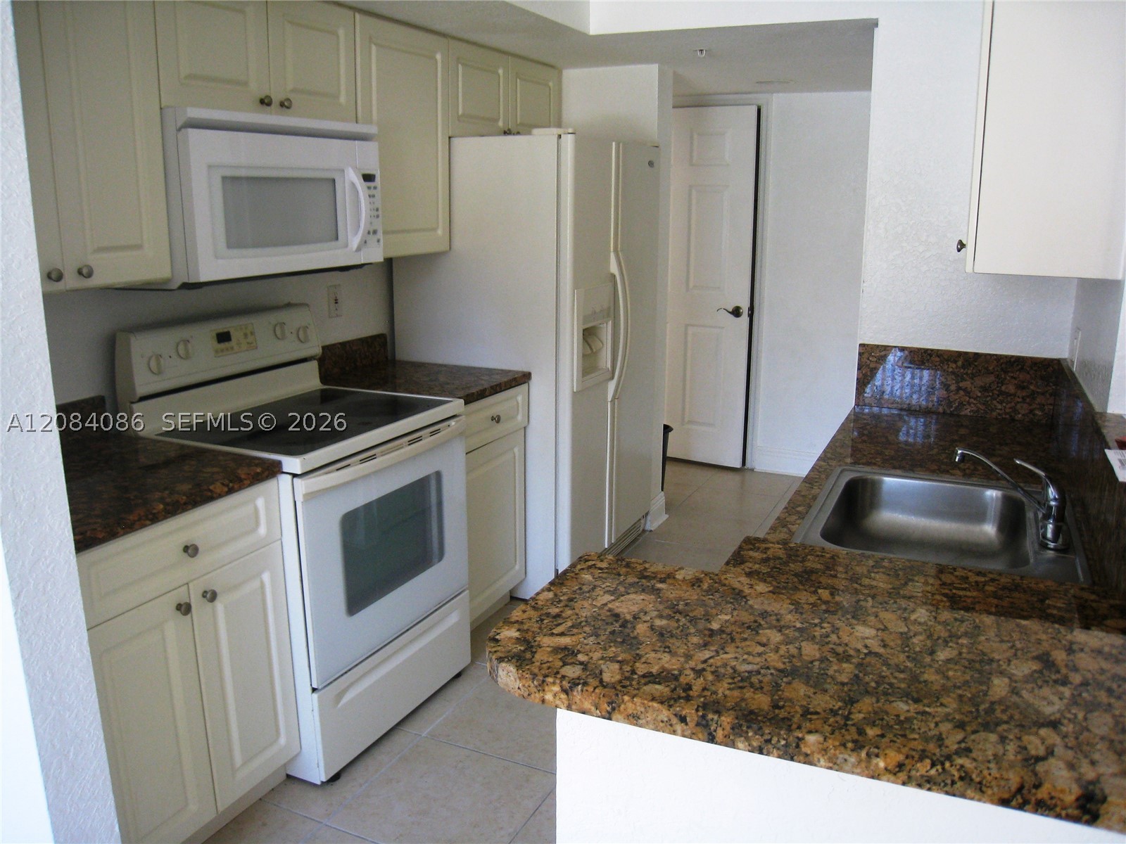 21000 SW 87th Ave #101, Cutler Bay FL 33189