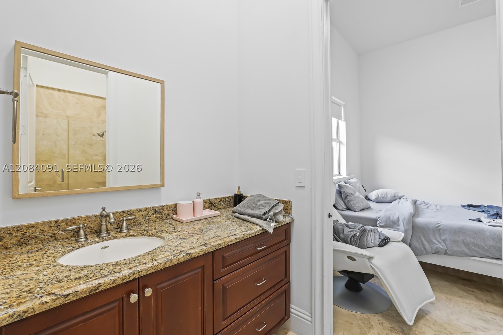 8095 SW 187th St, Cutler Bay FL 33157