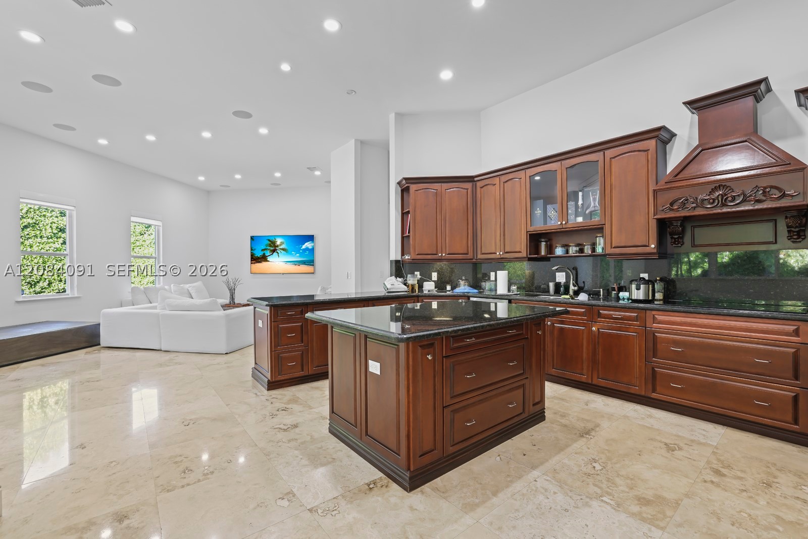 8095 SW 187th St, Cutler Bay FL 33157