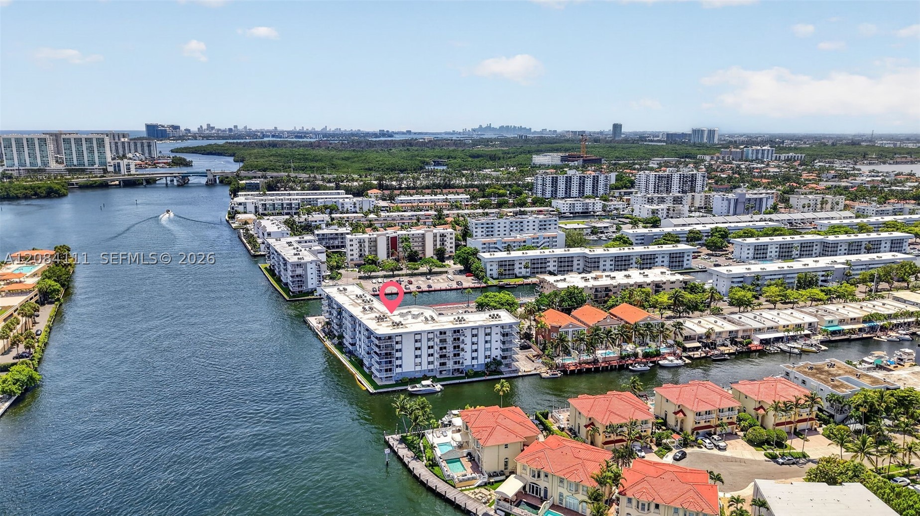 4000 NE 170th St #606, North Miami Beach FL 33160