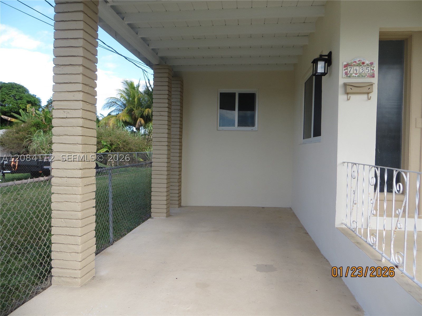 7435 SW 22nd St, Miami FL 33155