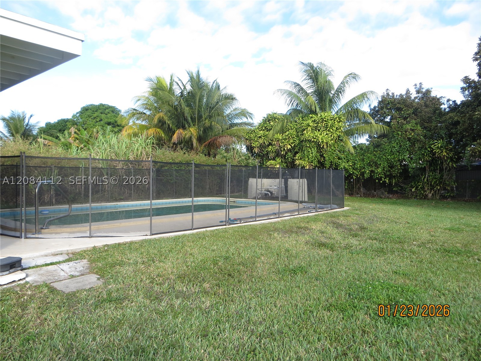 7435 SW 22nd St, Miami FL 33155