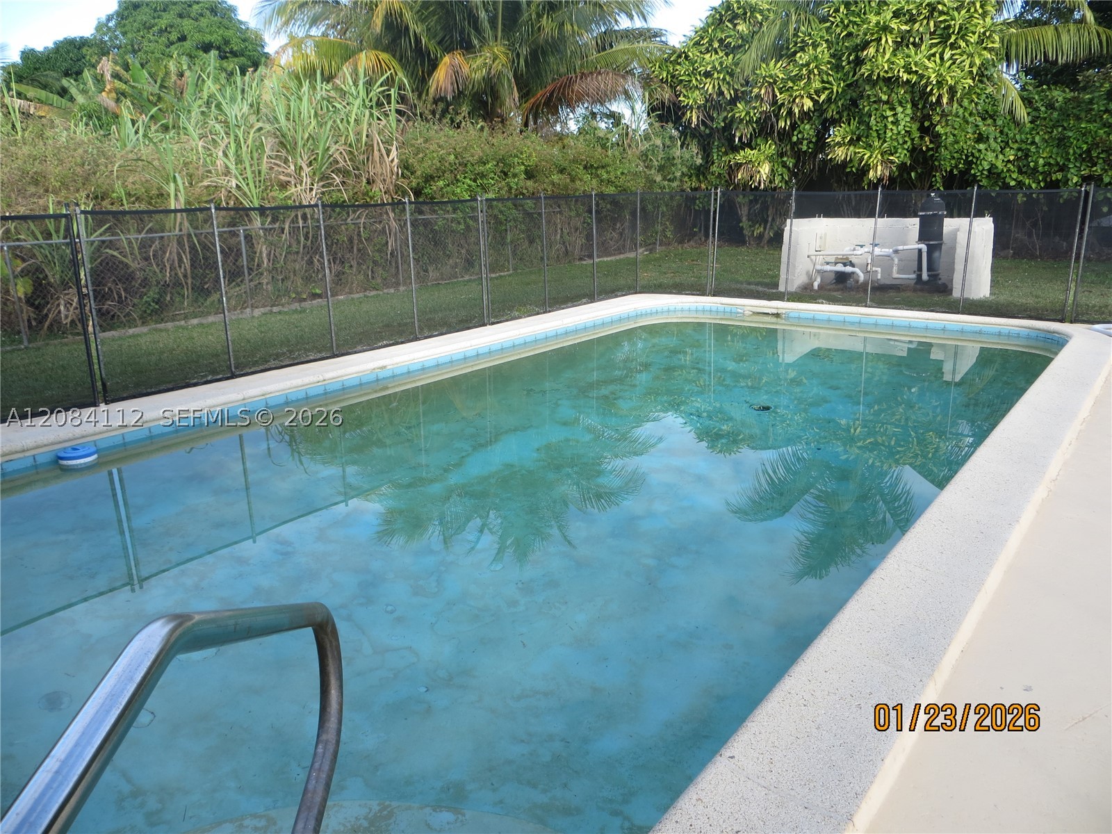 7435 SW 22nd St, Miami FL 33155