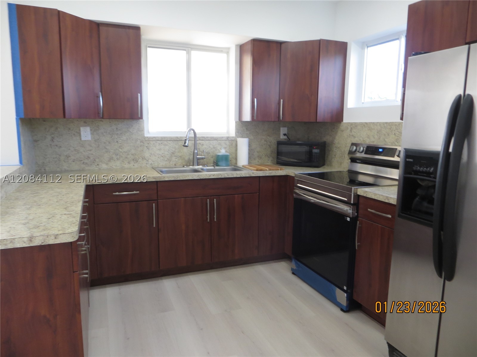 7435 SW 22nd St, Miami FL 33155