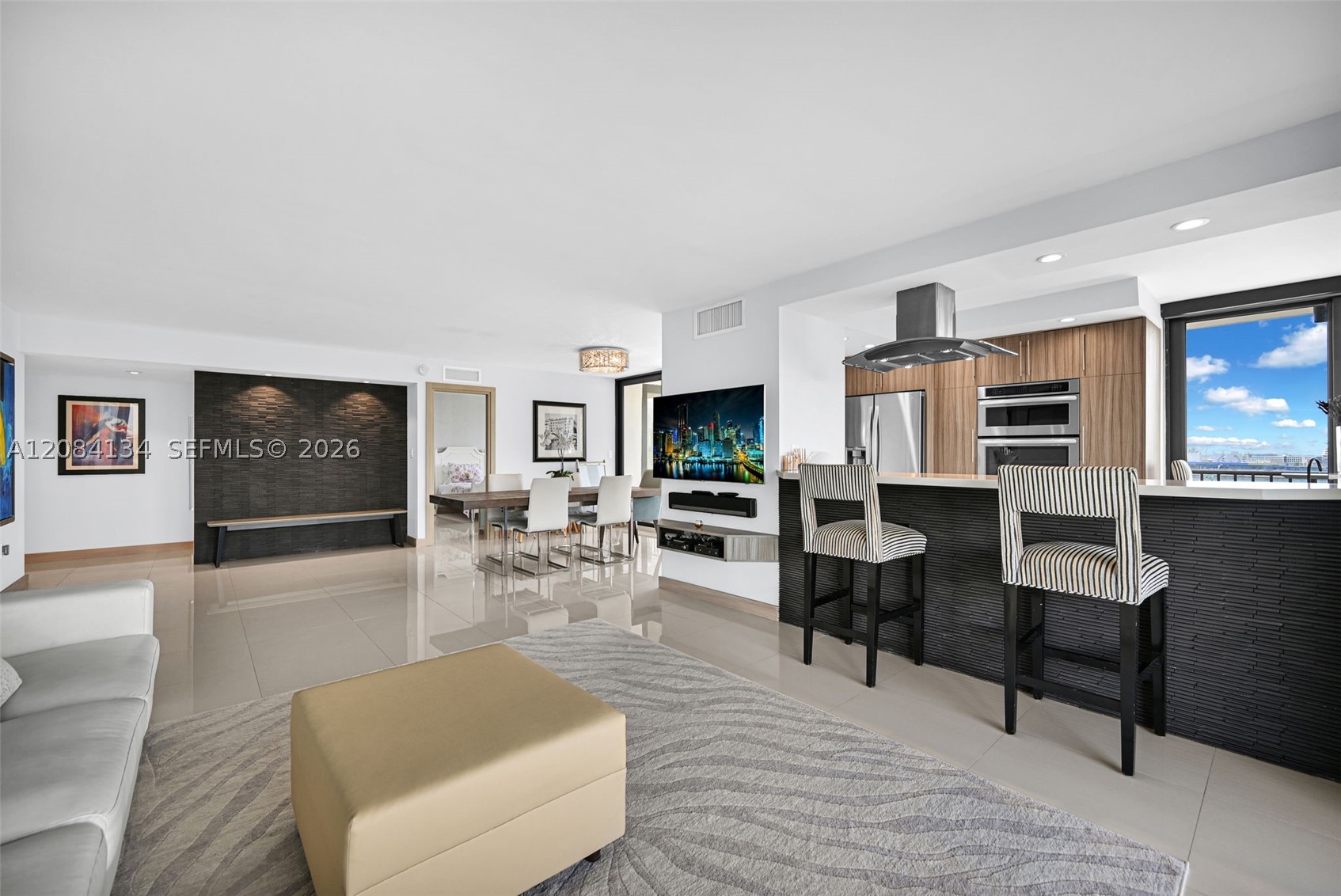 801 N Venetian Dr #1208, Miami FL 33139
