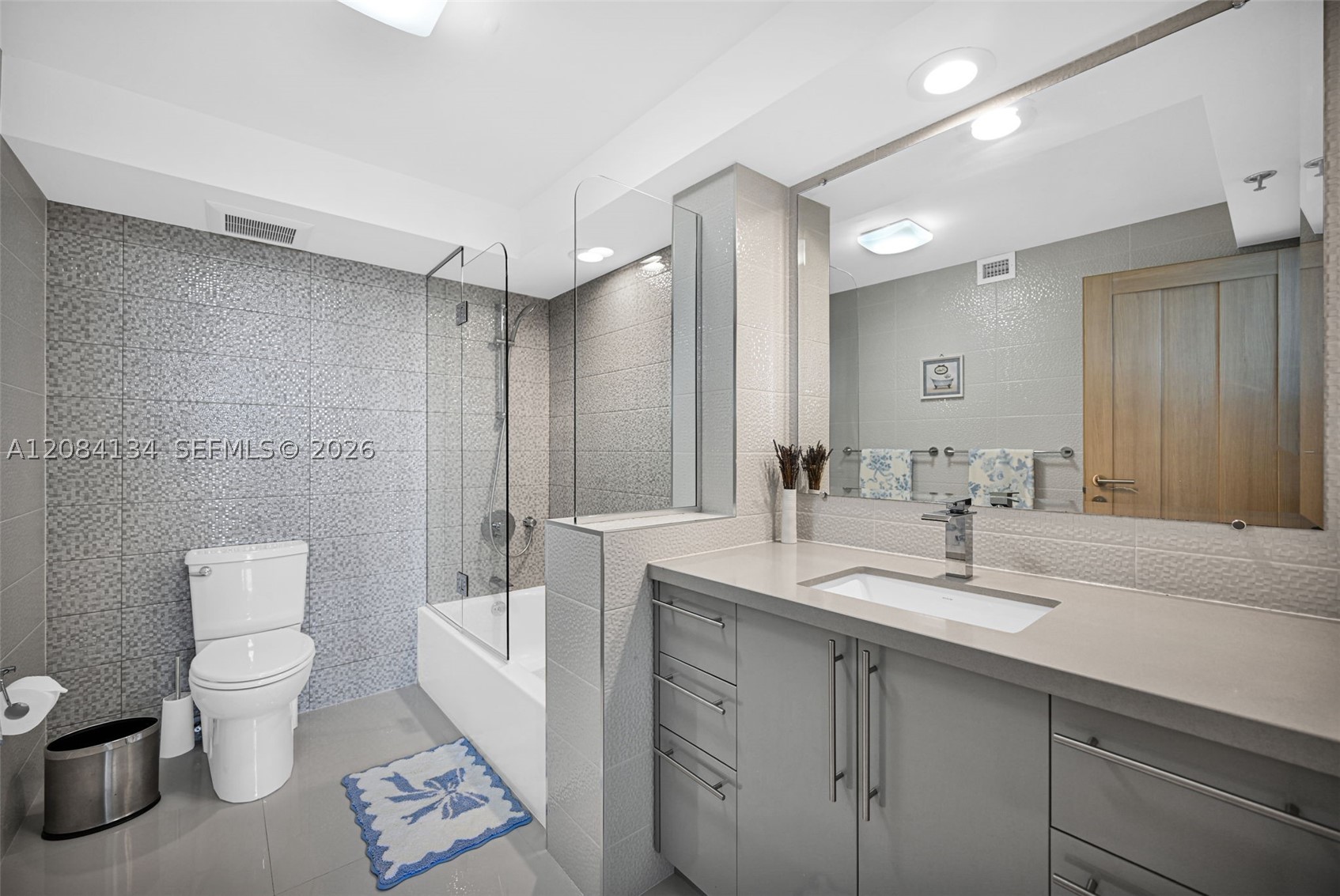801 N Venetian Dr #1208, Miami FL 33139