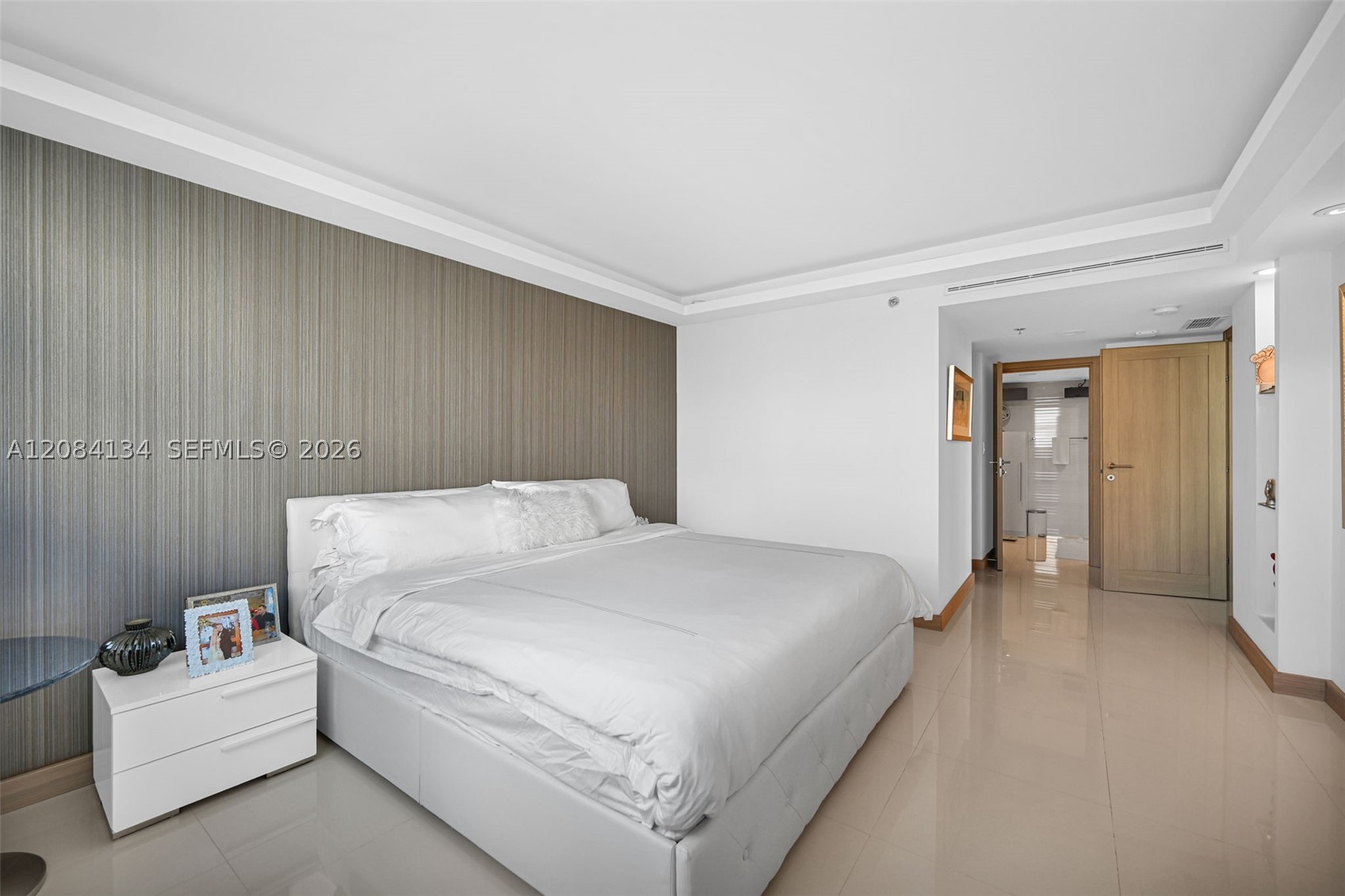 801 N Venetian Dr #1208, Miami FL 33139