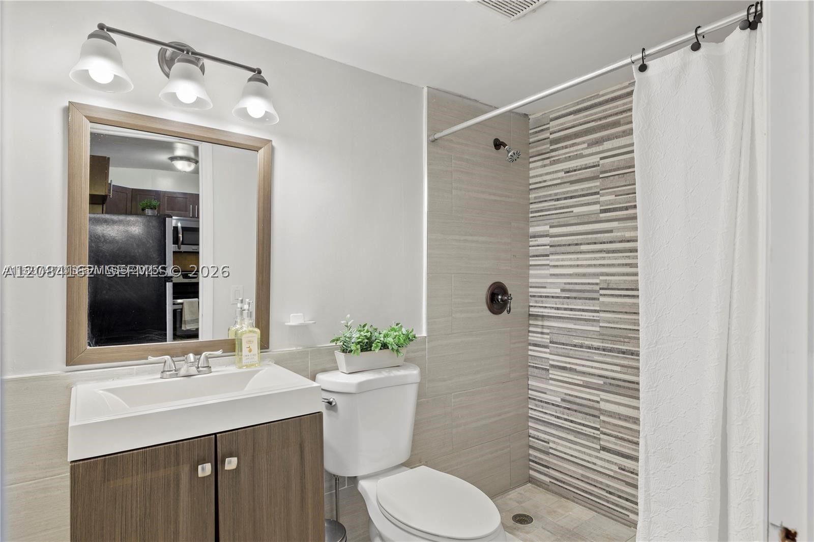7241 Miami Lakes Dr #D19, Miami Lakes FL 33014