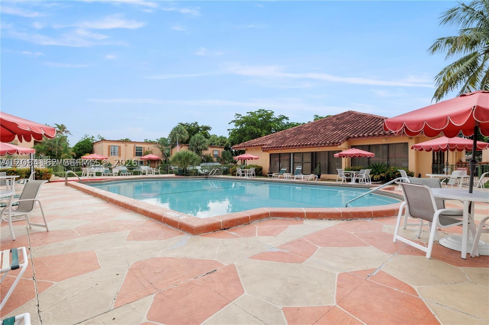 7241 Miami Lakes Dr #D19, Miami Lakes FL 33014