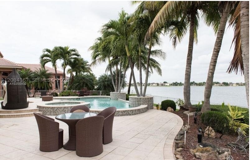 4607 SW 195th Ter, Miramar FL 33029