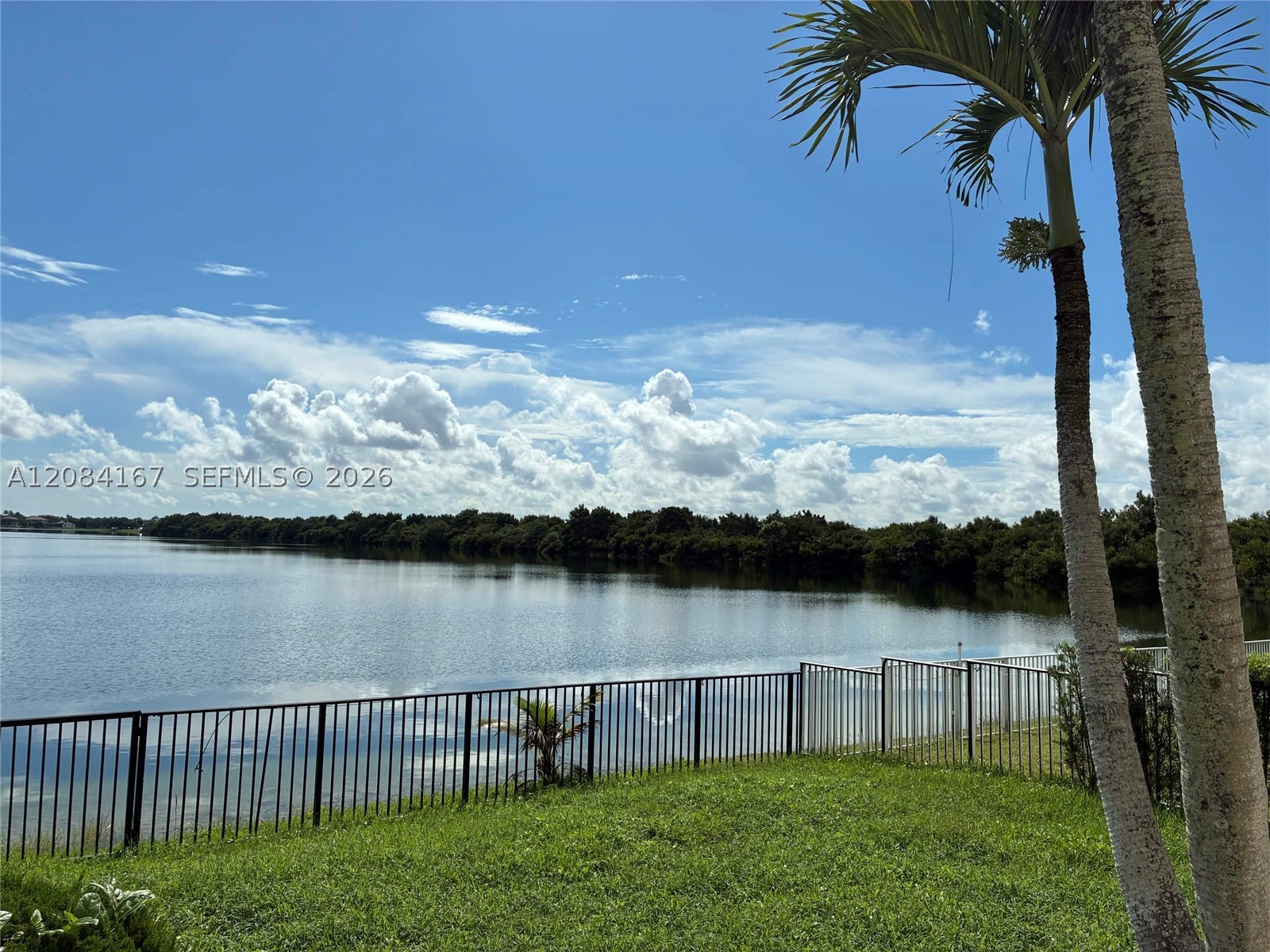 4607 SW 195th Ter, Miramar FL 33029