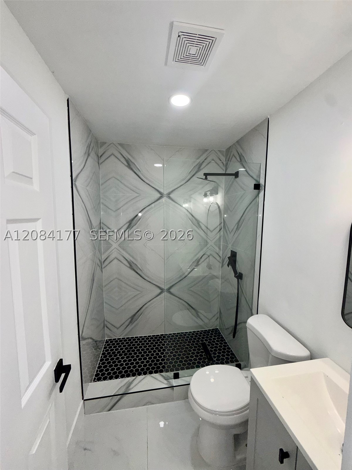 8201 SW 7th Ct, North Lauderdale FL 33068