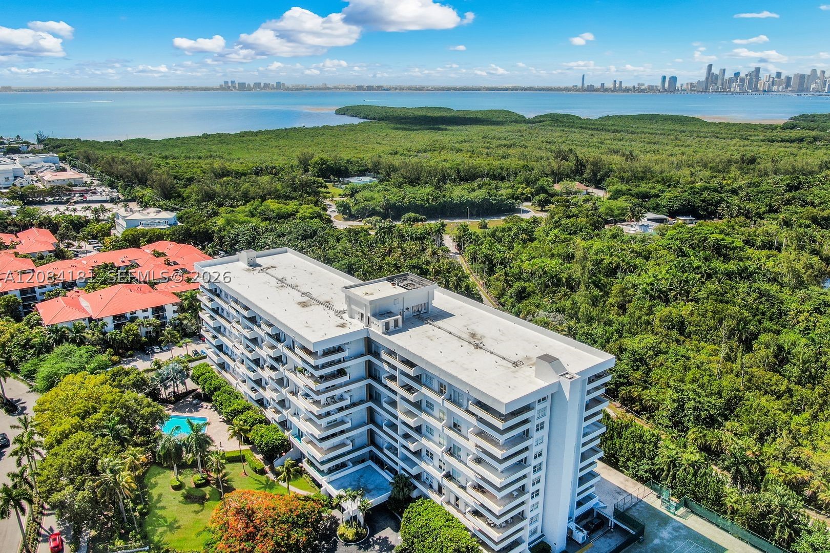 155 Ocean Lane Dr #103, Key Biscayne FL 33149