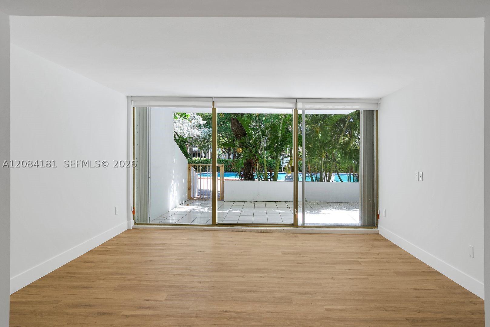 155 Ocean Lane Dr #103, Key Biscayne FL 33149