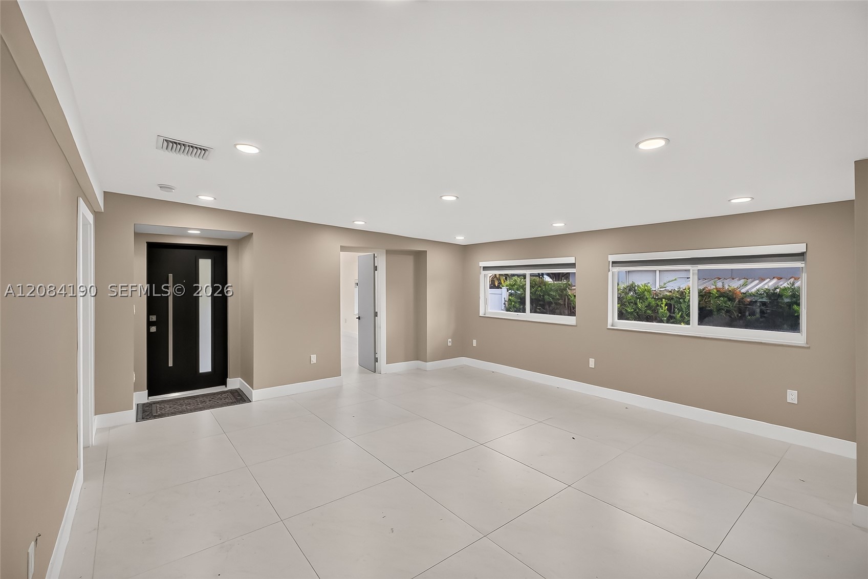 533 Mokena Dr, Miami Springs FL 33166
