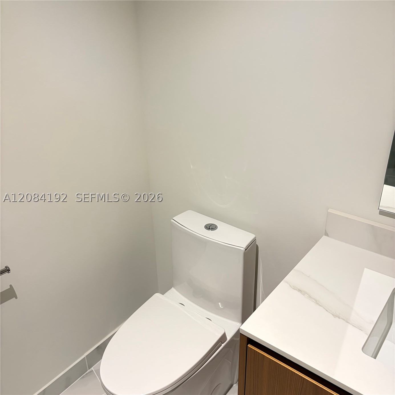 1400 Biscayne Blvd #2003, Miami FL 33132
