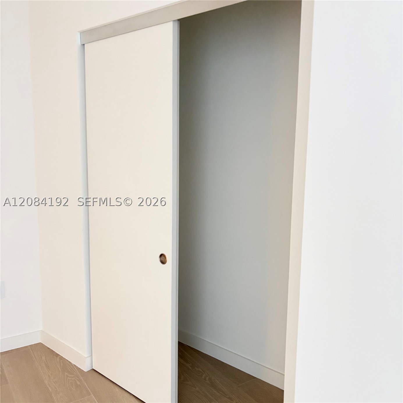 1400 Biscayne Blvd #2003, Miami FL 33132