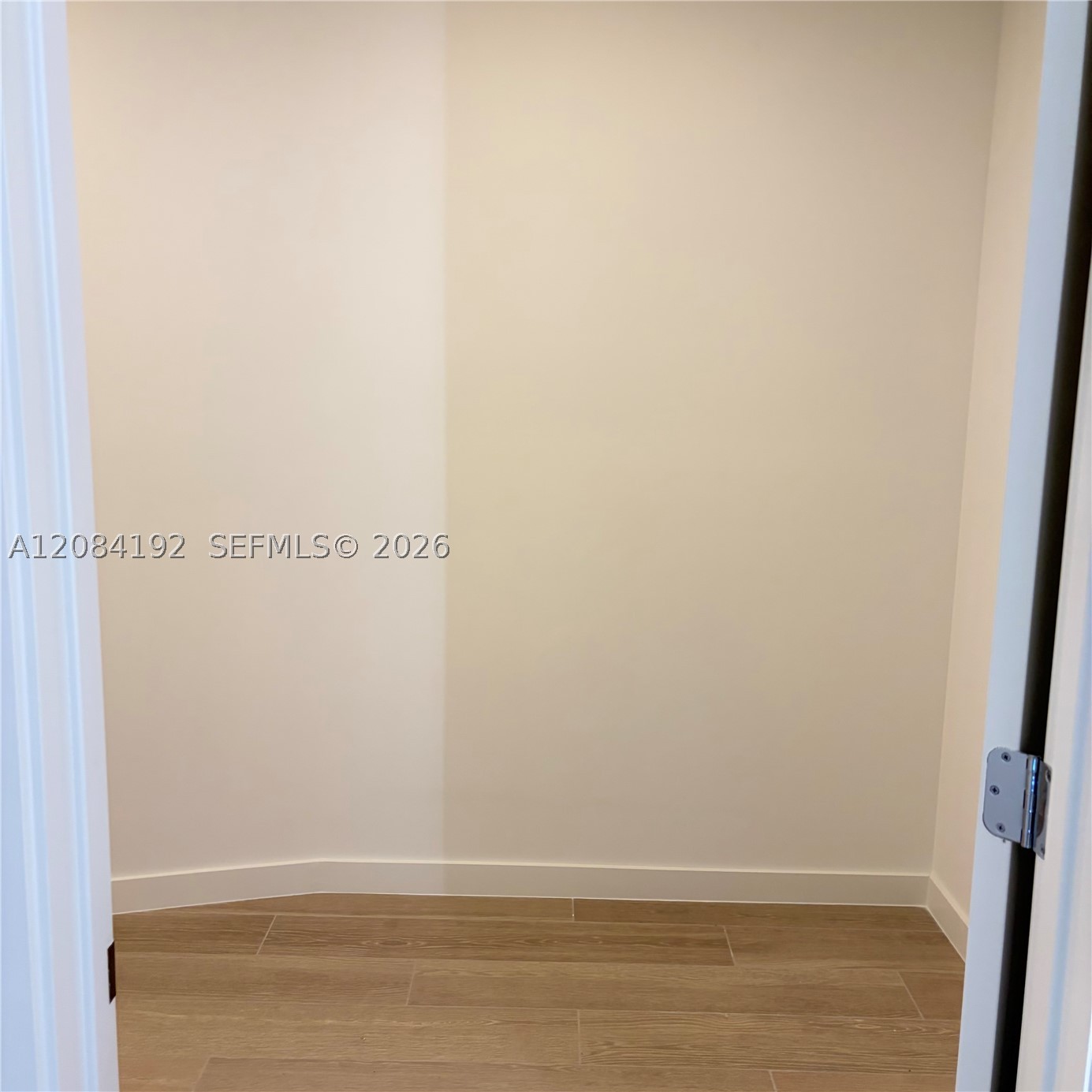 1400 Biscayne Blvd #2003, Miami FL 33132