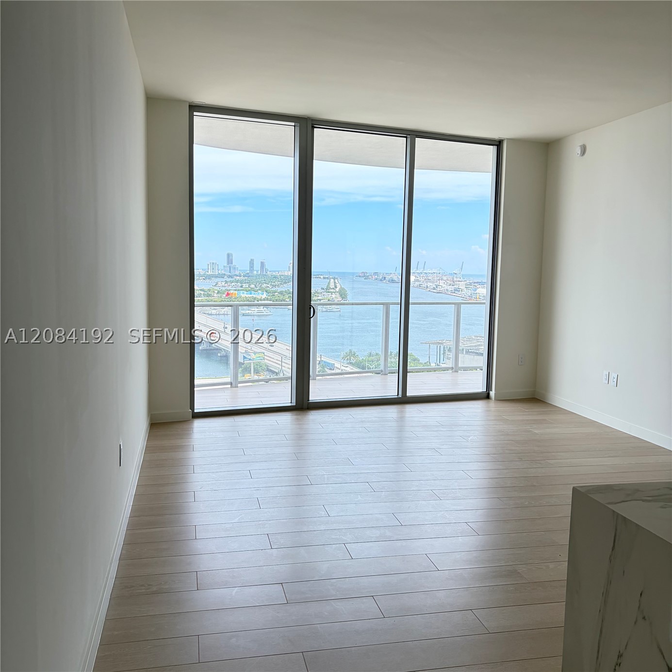 1400 Biscayne Blvd #2003, Miami FL 33132