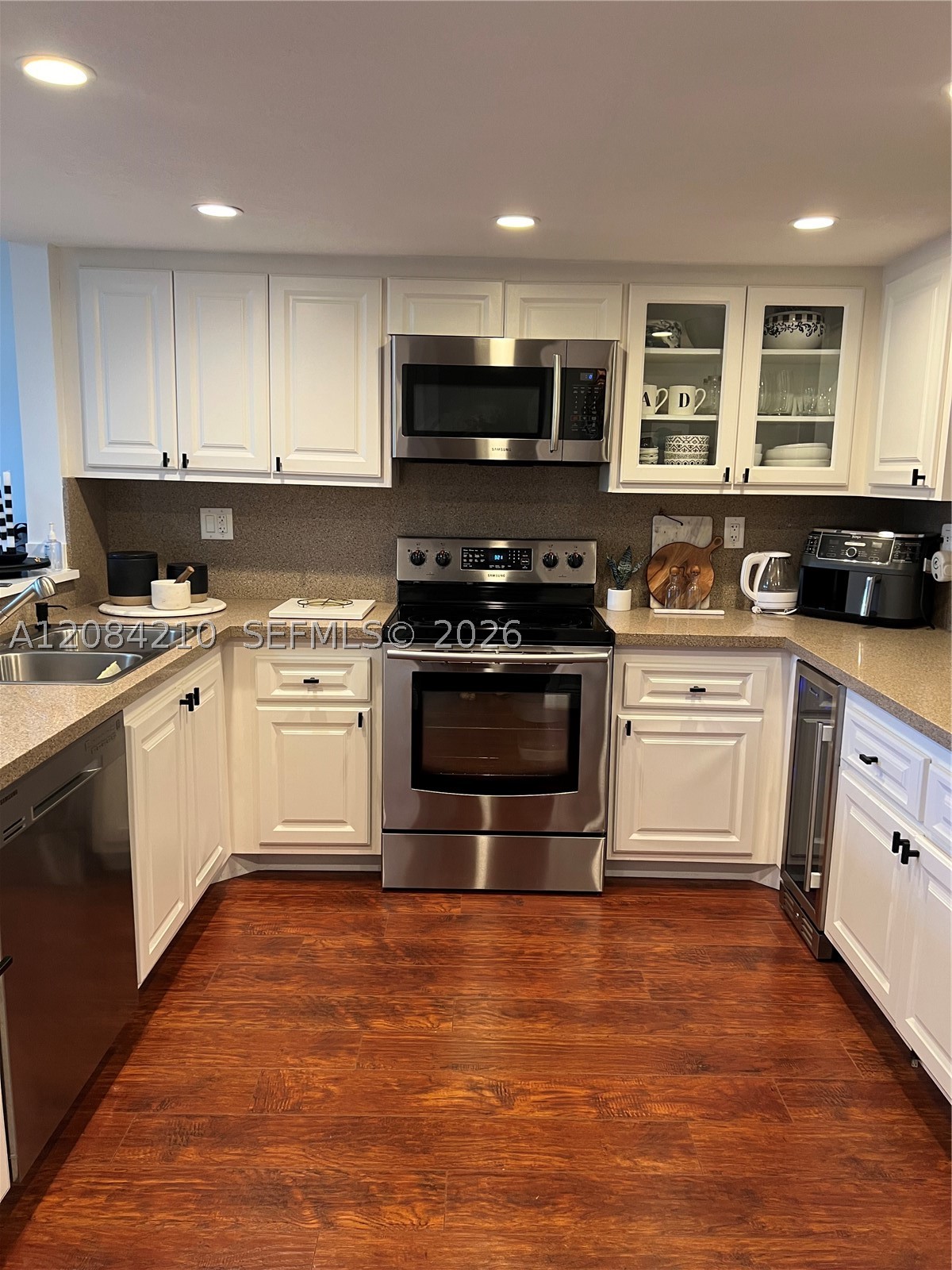 141 SW 96th Ter #305, Plantation FL 33324
