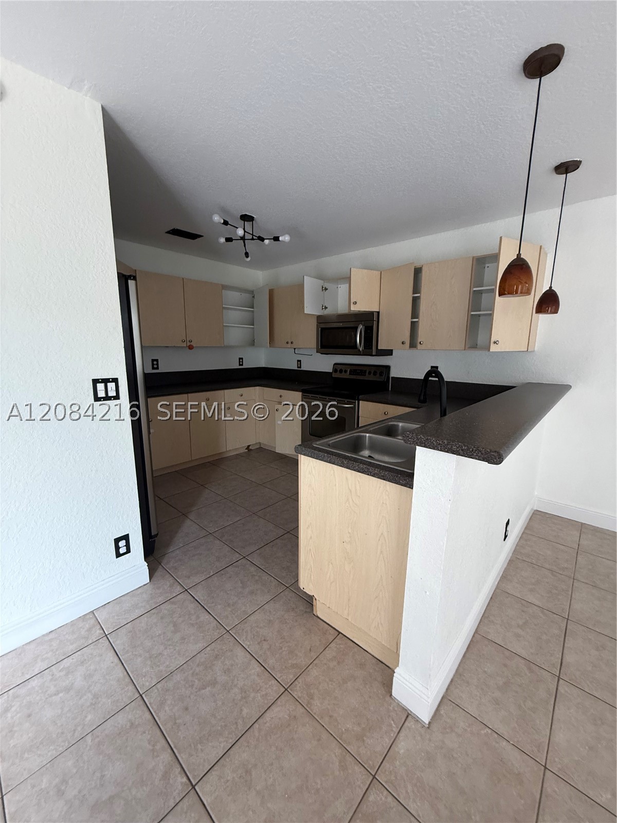 6714 NW 39th Ln #0, Lauderhill FL 33319