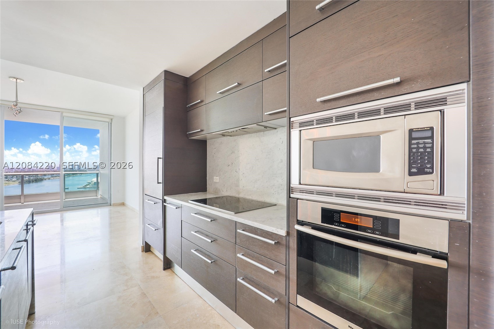 900 Biscayne Blvd #3007, Miami FL 33132