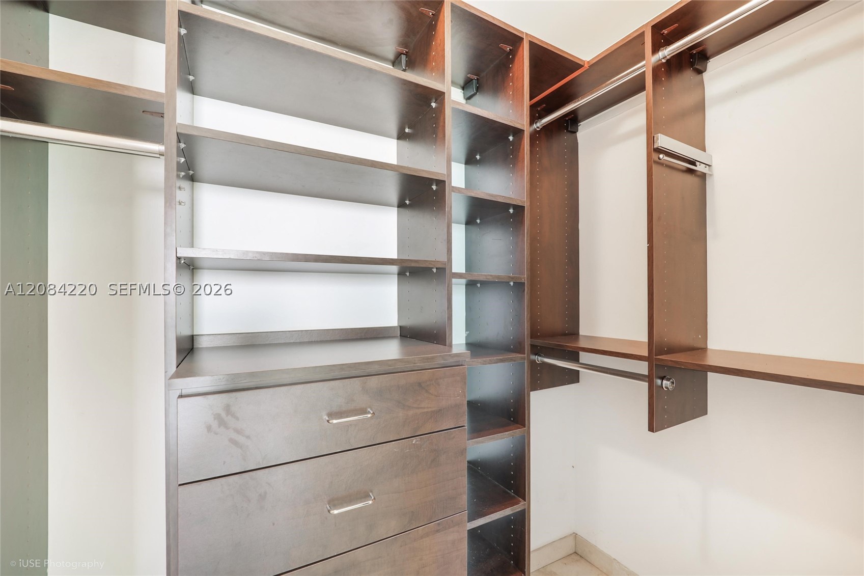 900 Biscayne Blvd #3007, Miami FL 33132