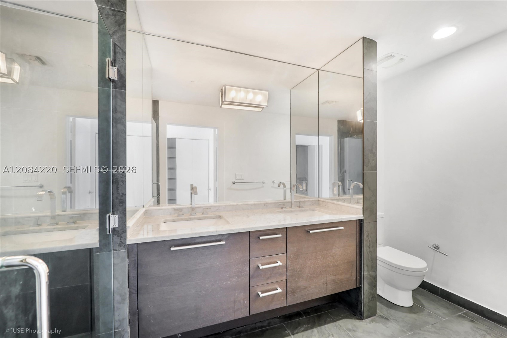 900 Biscayne Blvd #3007, Miami FL 33132