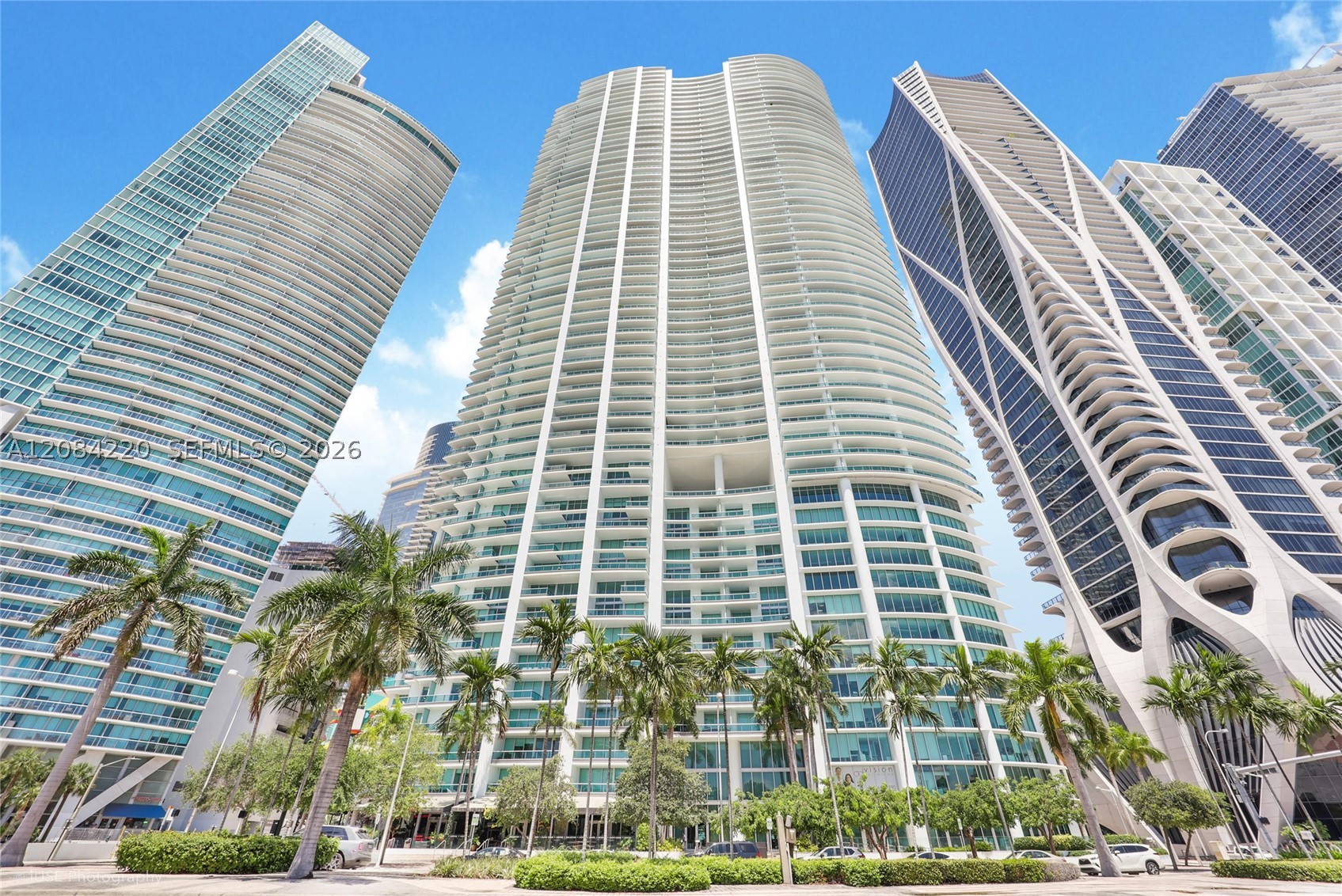 900 Biscayne Blvd #3007, Miami FL 33132