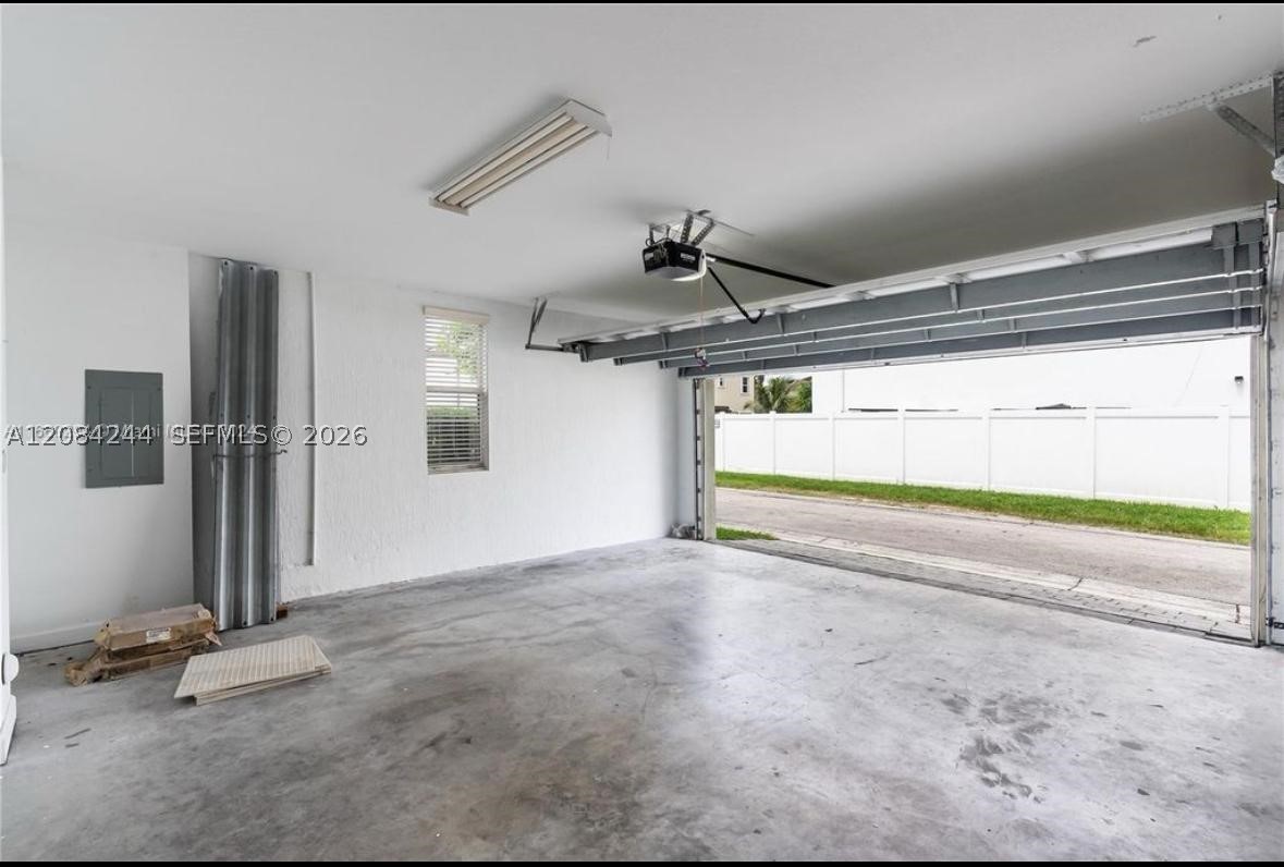 17067 SW 93rd St #17067, Miami FL 33196