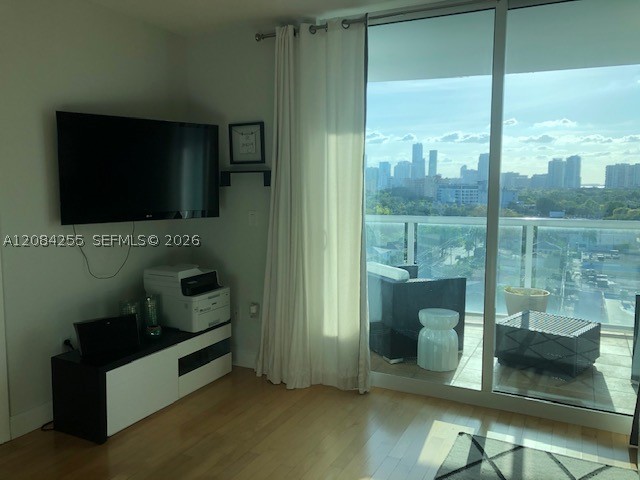1401 SW 22nd St #1103, Miami FL 33145