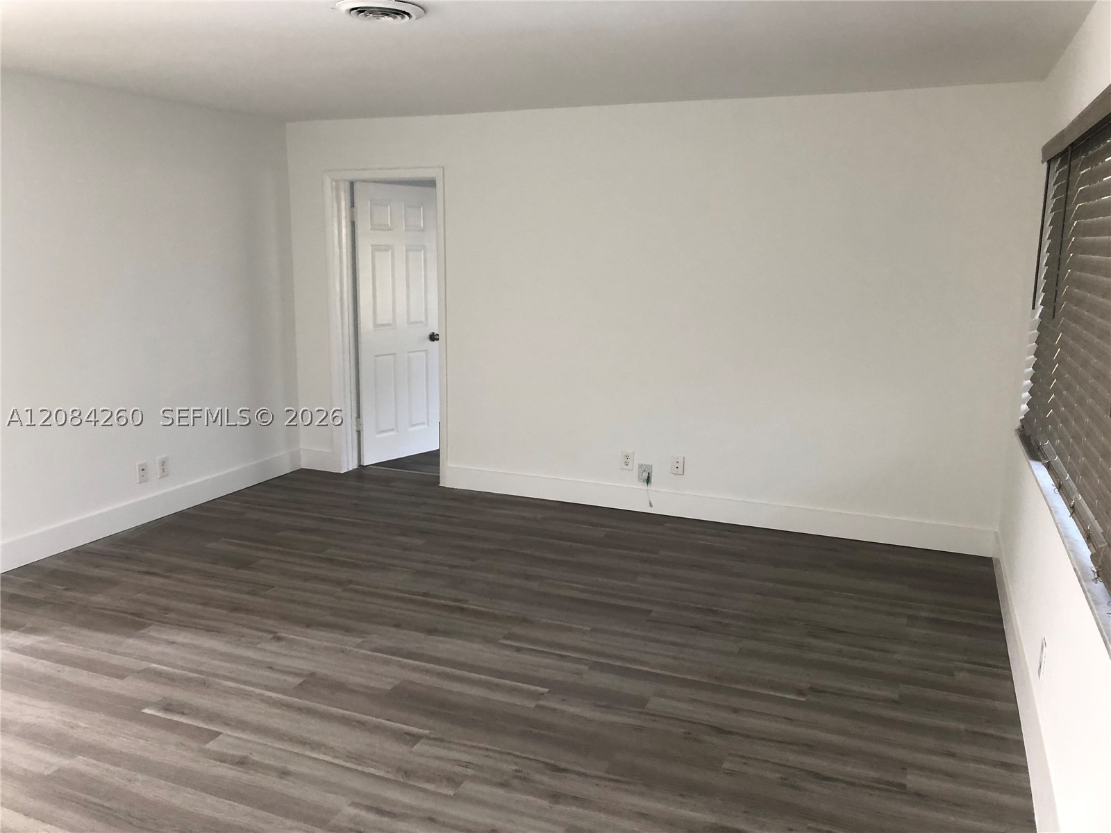 5001 SW 94th Way, Cooper City FL 33328