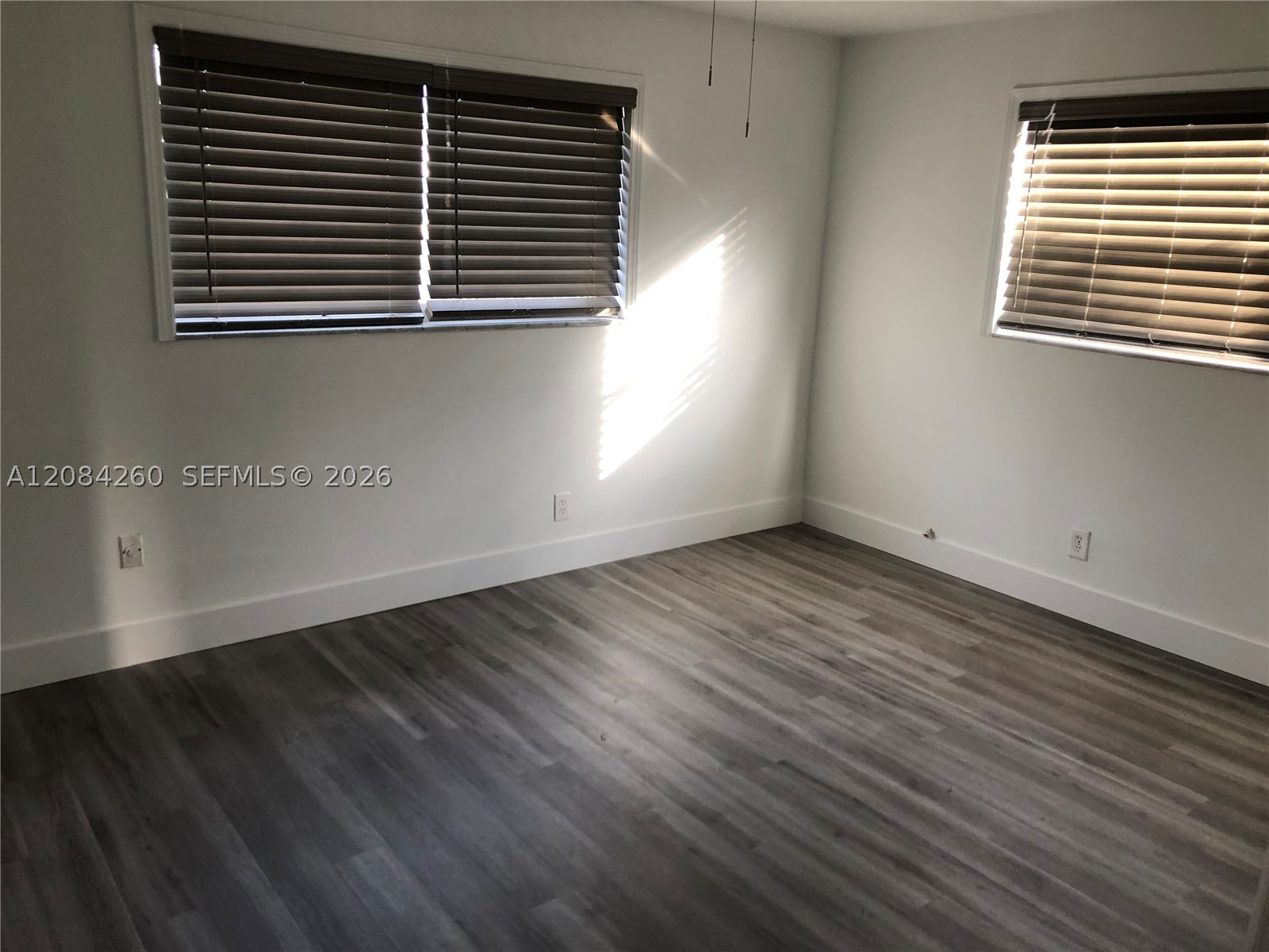 5001 SW 94th Way, Cooper City FL 33328
