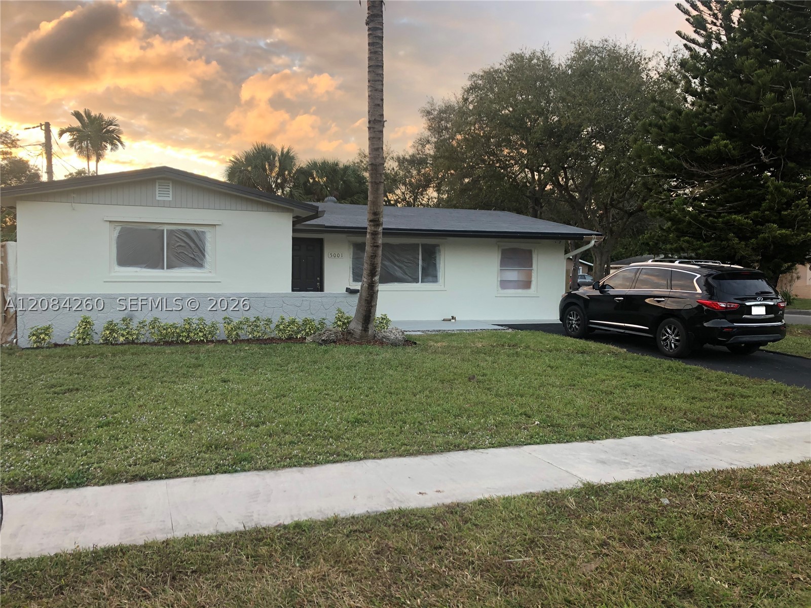 5001 SW 94th Way, Cooper City FL 33328