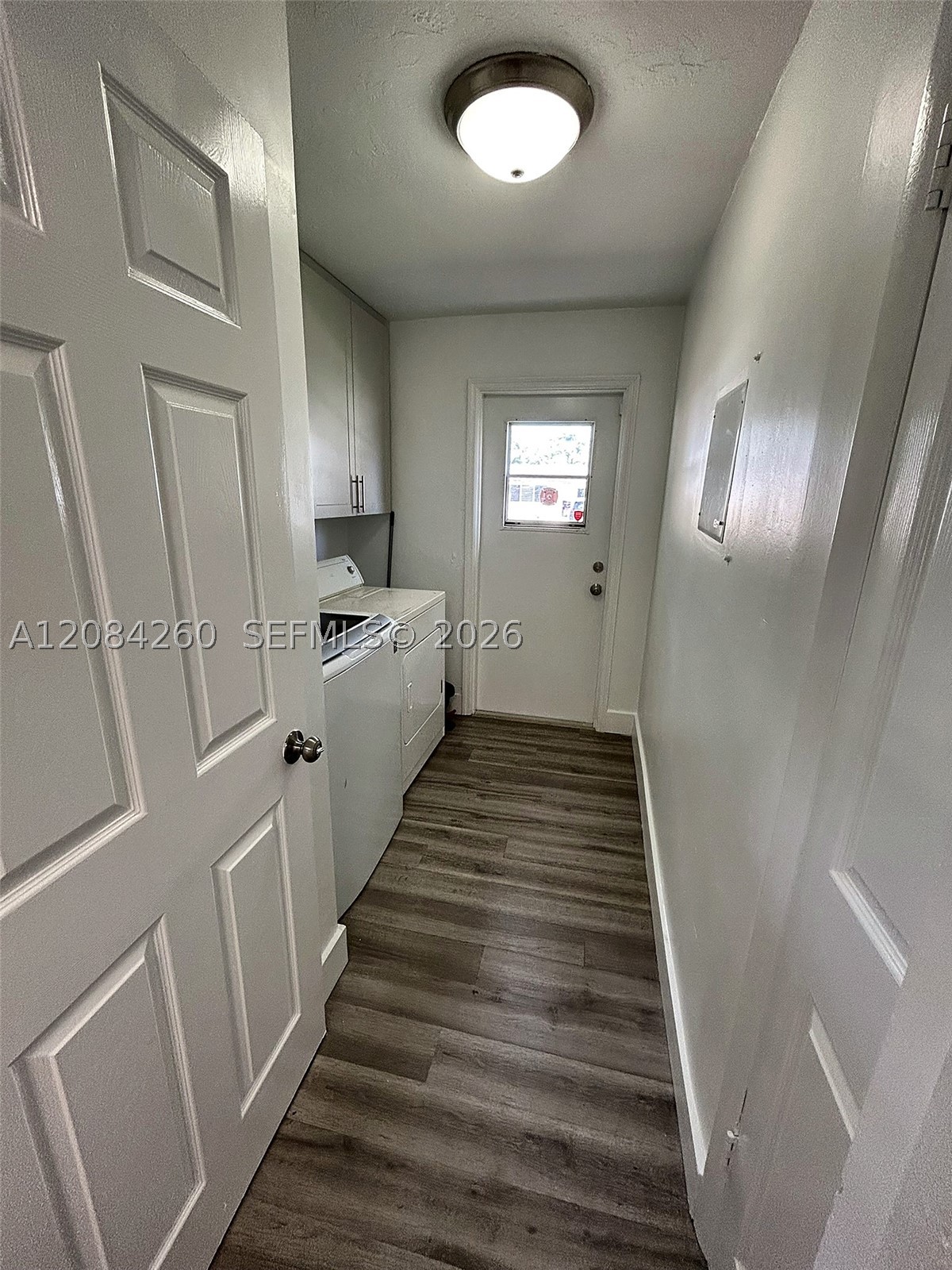 5001 SW 94th Way, Cooper City FL 33328