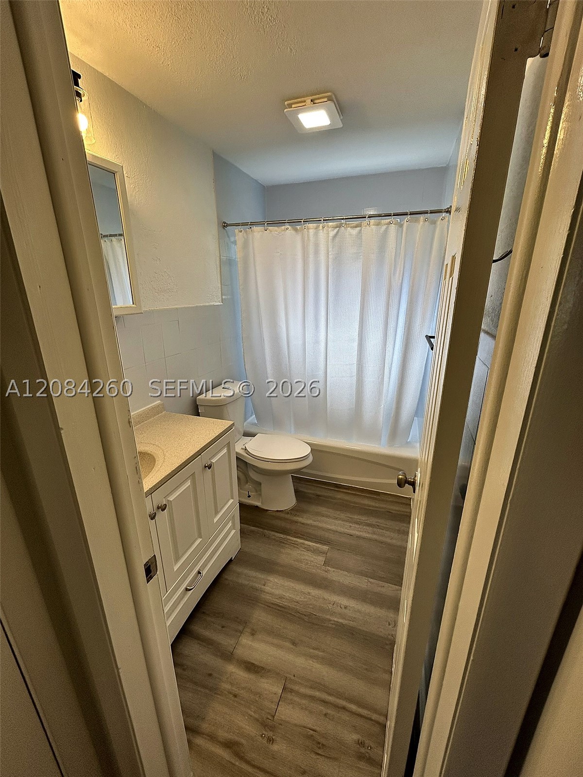 5001 SW 94th Way, Cooper City FL 33328