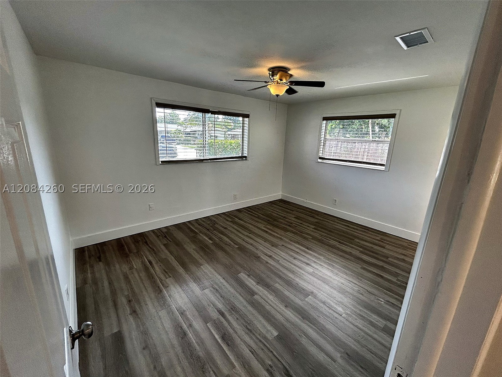 5001 SW 94th Way, Cooper City FL 33328