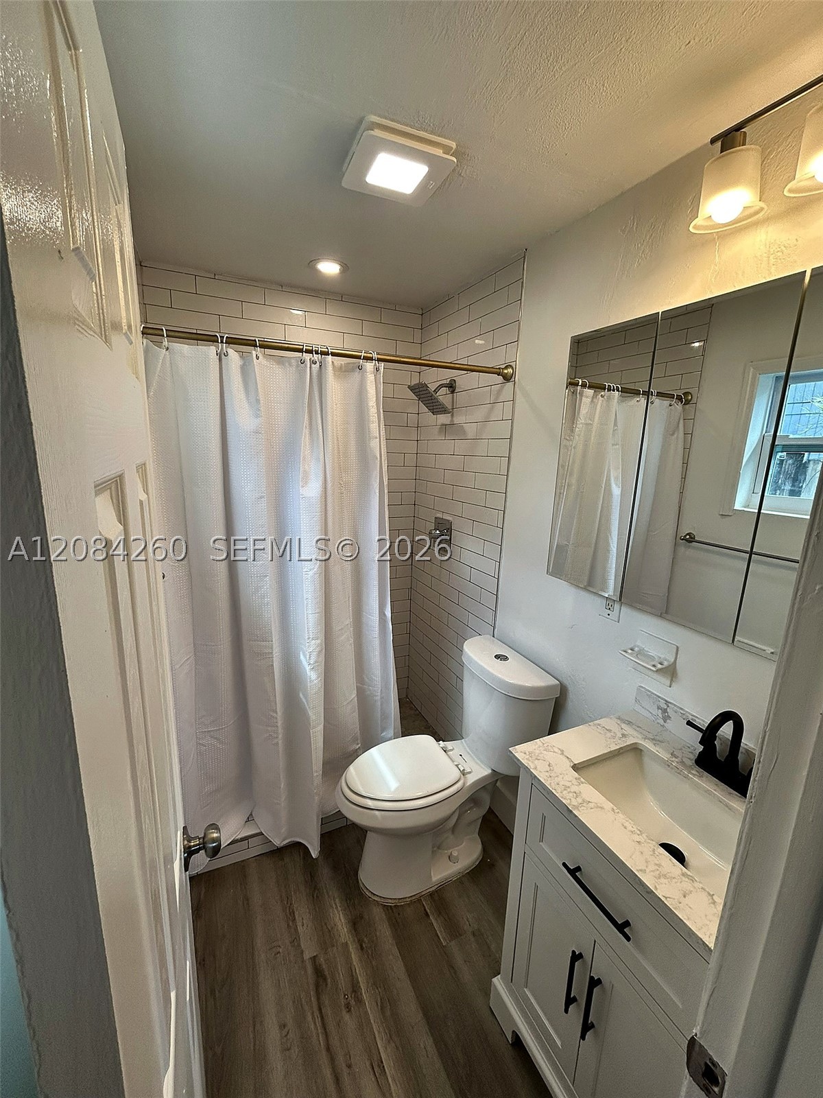 5001 SW 94th Way, Cooper City FL 33328