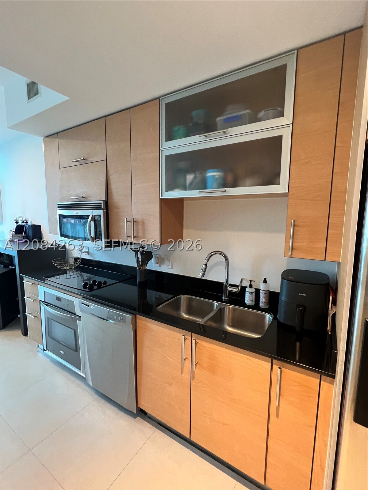 60 SW 13th St #3222, Miami FL 33130