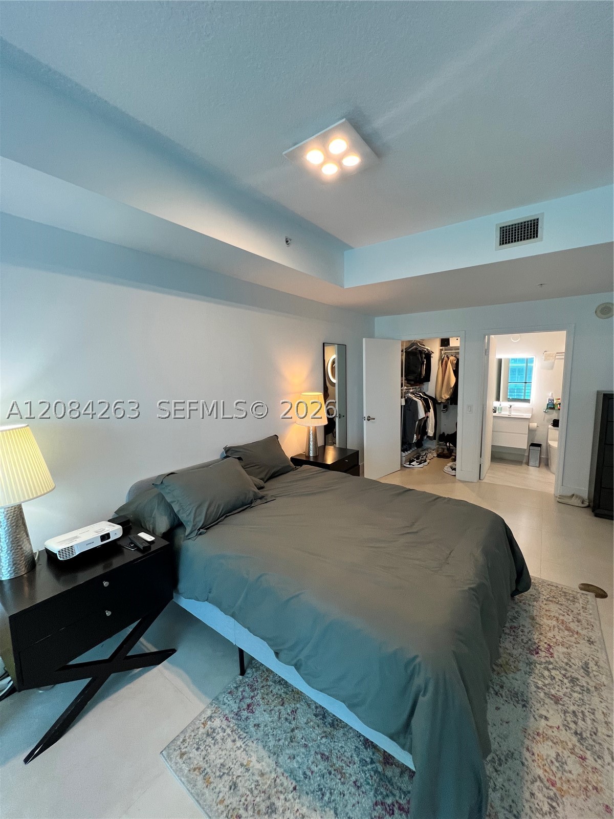 60 SW 13th St #3222, Miami FL 33130