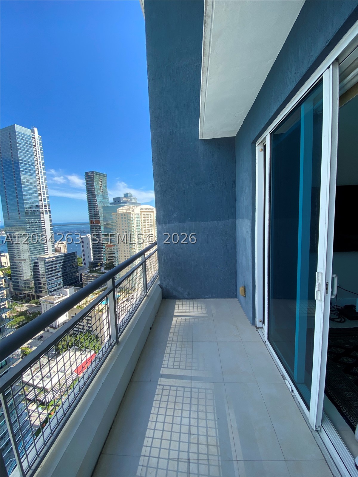 60 SW 13th St #3222, Miami FL 33130