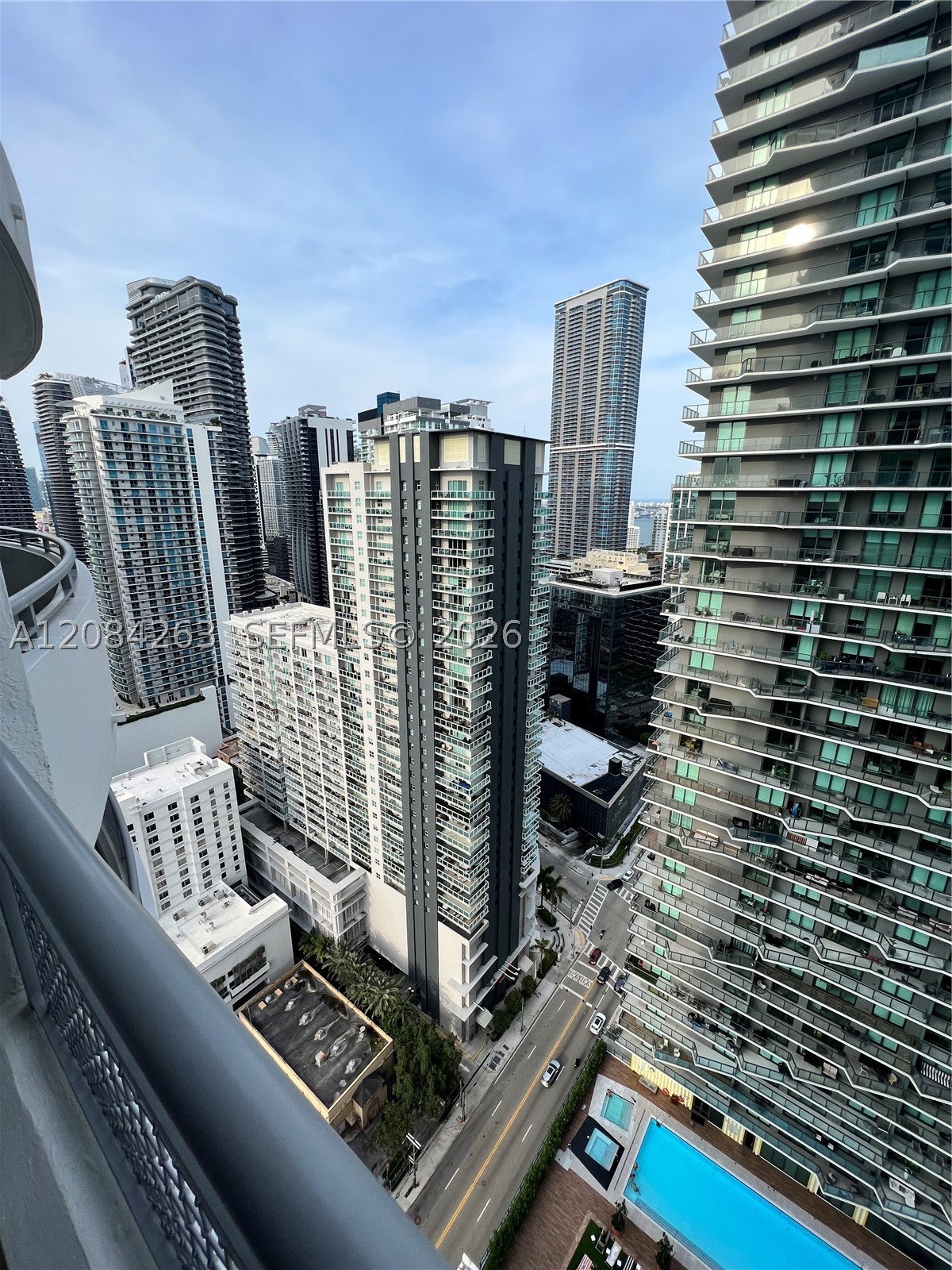 60 SW 13th St #3222, Miami FL 33130