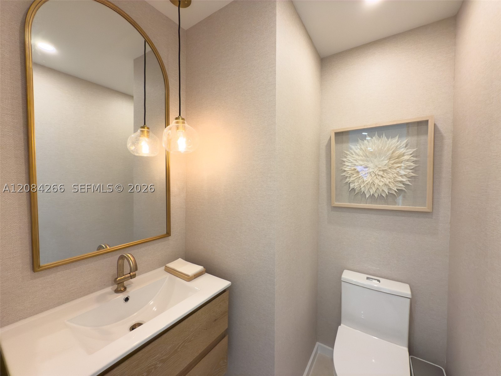 7895 SW 76th Ter, Miami FL 33143