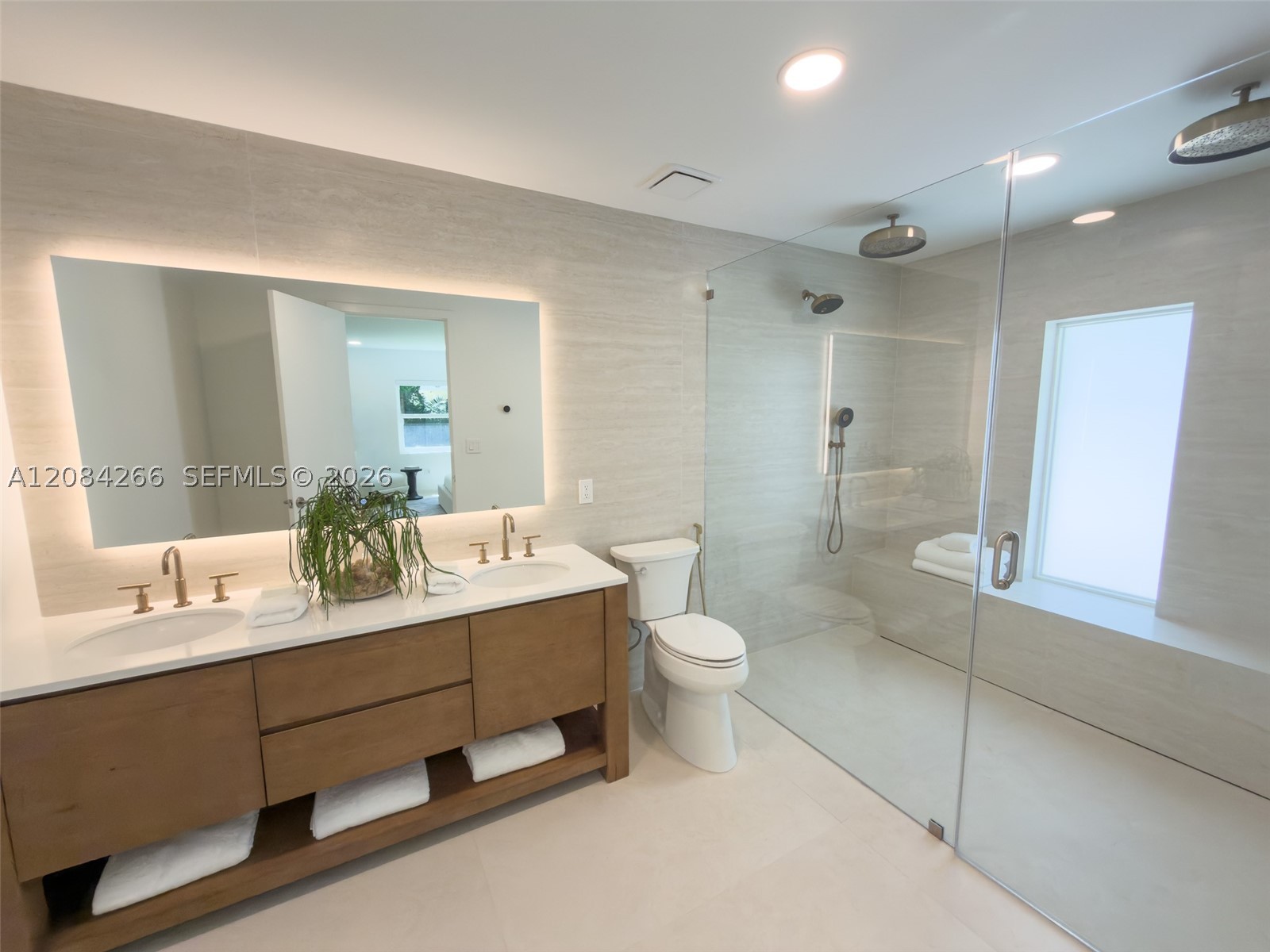 7895 SW 76th Ter, Miami FL 33143