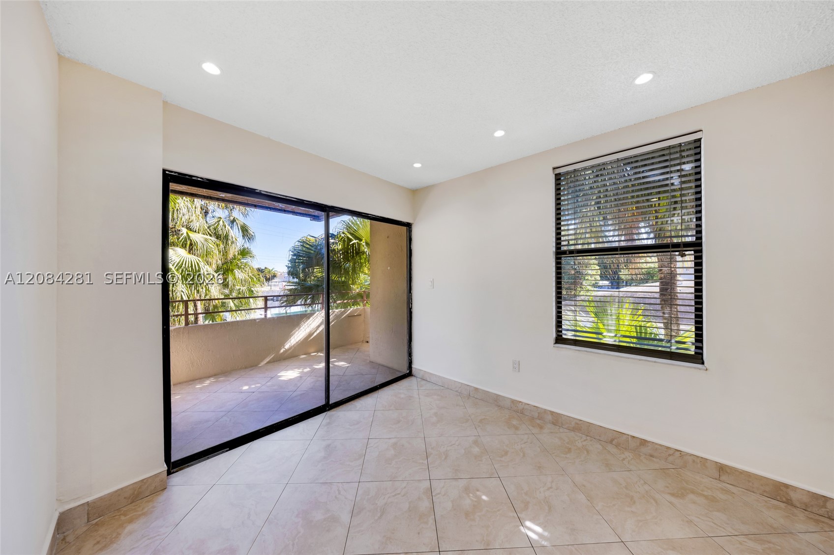 230 Canal St #202, Miami Springs FL 33166