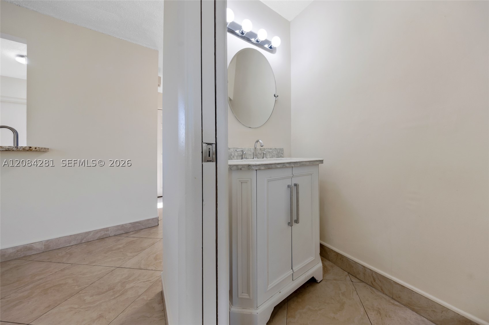 230 Canal St #202, Miami Springs FL 33166