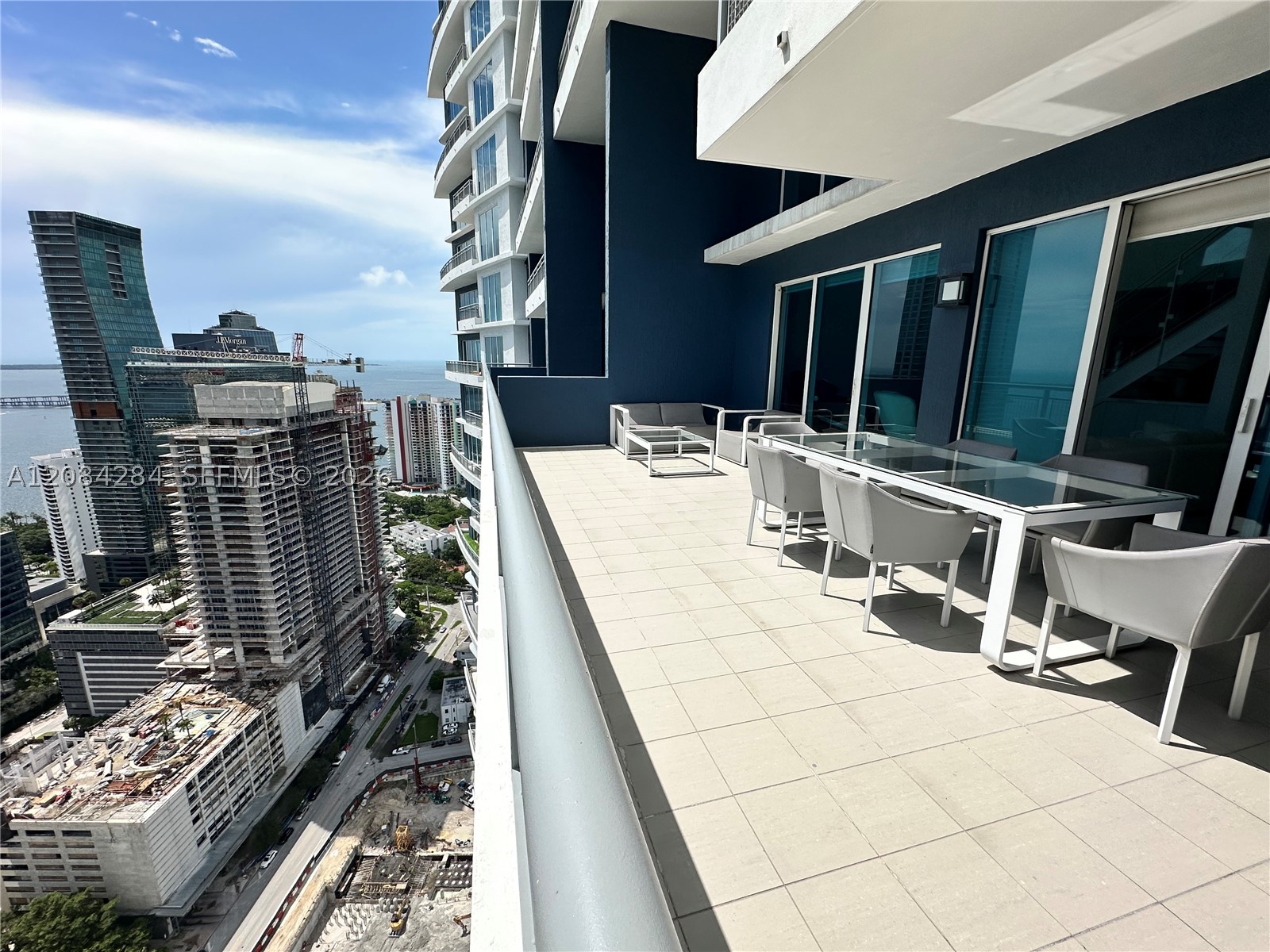 60 SW 13th St #4006, Miami FL 33130