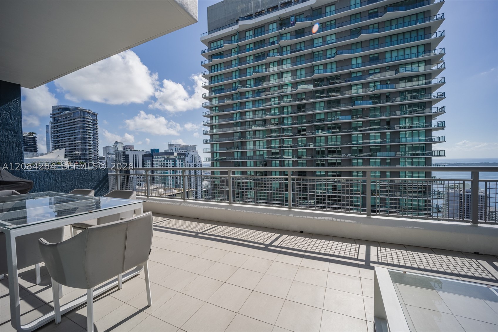 60 SW 13th St #4006, Miami FL 33130